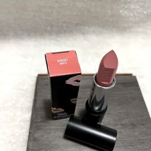 Kylie Jenner lipstick